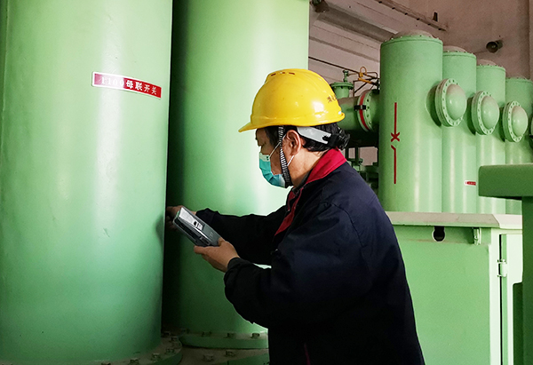 1584514097361285.jpeg 第三段:王宏在認真排查.jpg