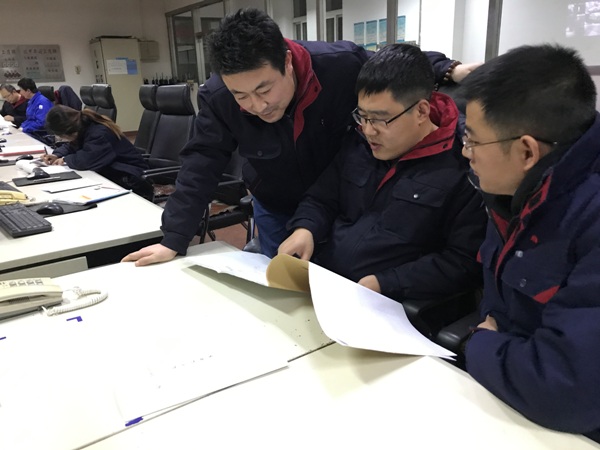 1607393907240484.jpeg 環(huán)保班組2.jpg