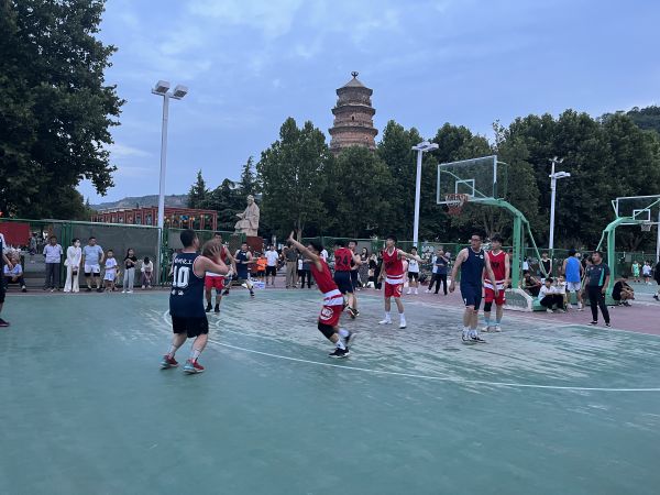 1690501697408273.jpeg 2023年7月27日彬州公司與彬州籃球協隊友誼賽2.jpg