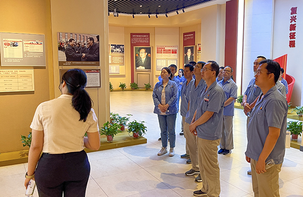 8月11日，物資采供部黨支部和計劃財務部黨支部聯(lián)合開展主題黨日活動 (4)    600.jpg