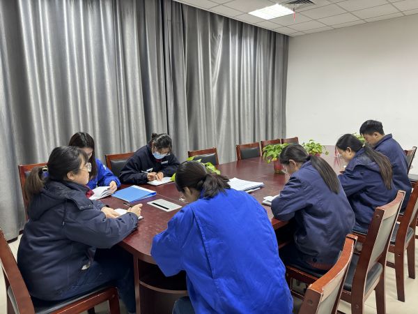 1711928989133548.jpeg 班組集中學(xué)習(xí)兩會內(nèi)容.jpg