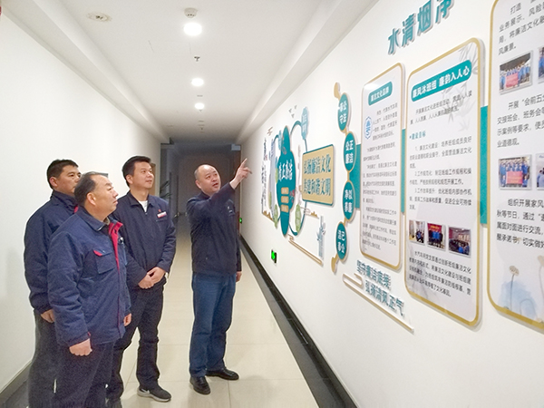 12月17日，采供部黨支部和水汽車間黨支部交流學(xué)習(xí) (3).jpg