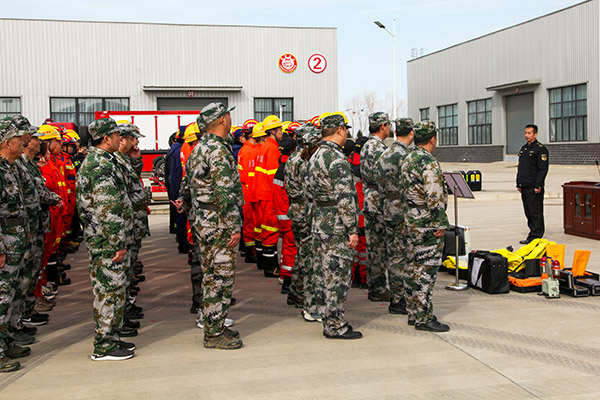 1739146107540559.jpeg 2月5日參加應(yīng)急救援開訓動員大會2.jpg