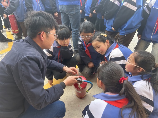 291743212636206626.jpg 3.27 黨建引領(lǐng)聚合力 校企共筑節(jié)水夢(mèng) 附圖4.jpg