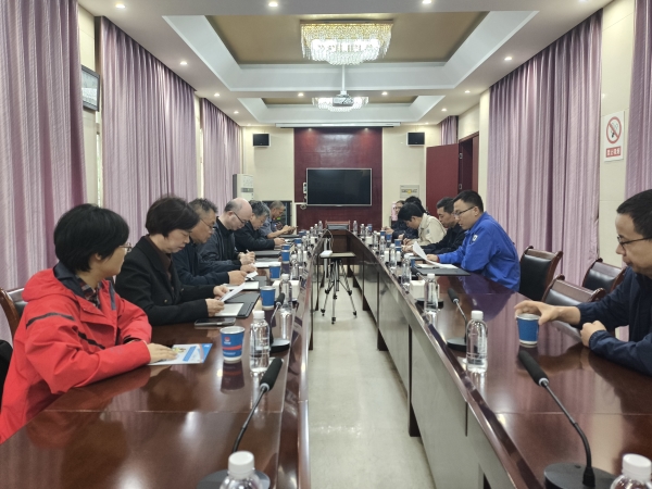 301759204732482390.jpg 會(huì)議室1.jpg