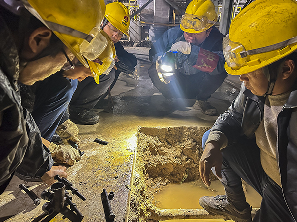 061762411177104043.jpg 席海堵漏現(xiàn)場照片.jpg