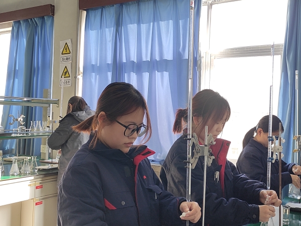 191763515001325698.jpg 202511.17夯實(shí)專(zhuān)業(yè)基礎(chǔ) 提升技能水平2jpg.jpg